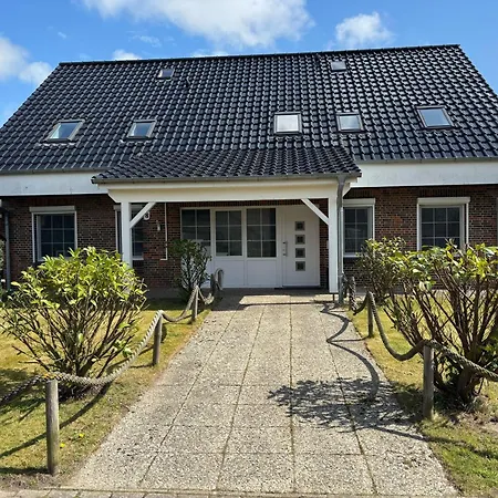 Haus Heinke Am Deich - Апартаменты Фридрихског-Шпитце