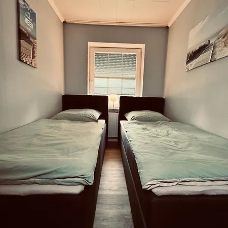 Апартаменты Haus Heinke Am Deich -